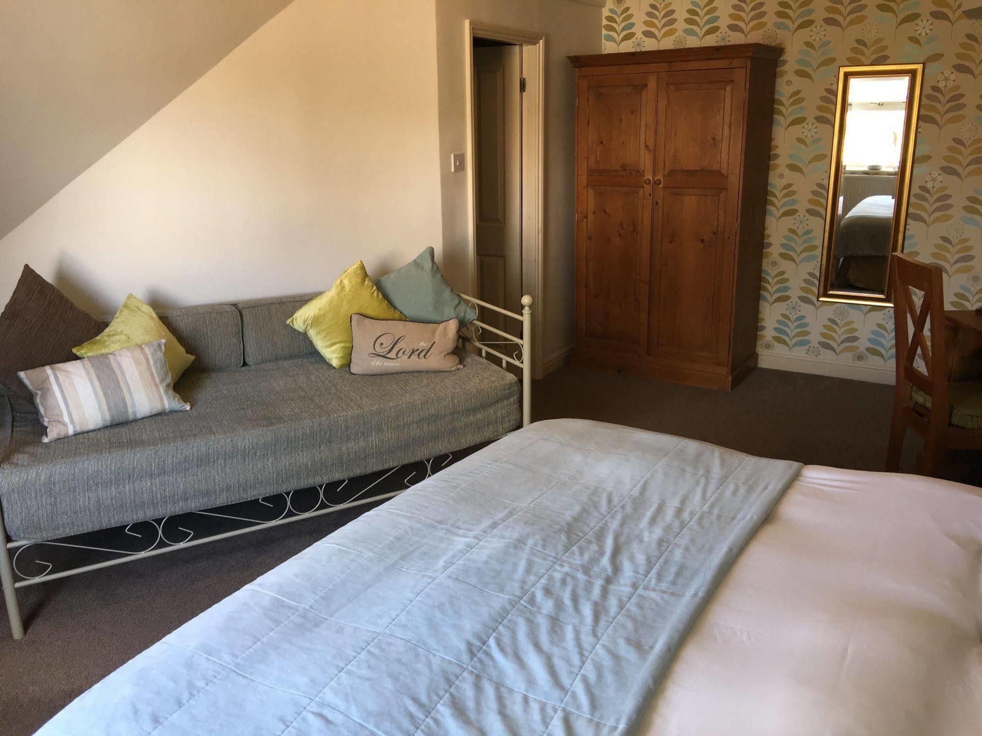 Bishops Guest Accommodation York Bagian luar foto